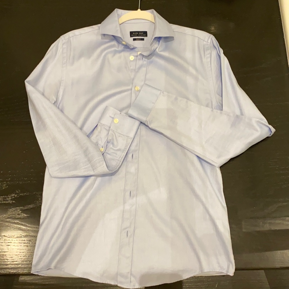Zara light blue pique dress shirt size Small.  Light wear. Like new.